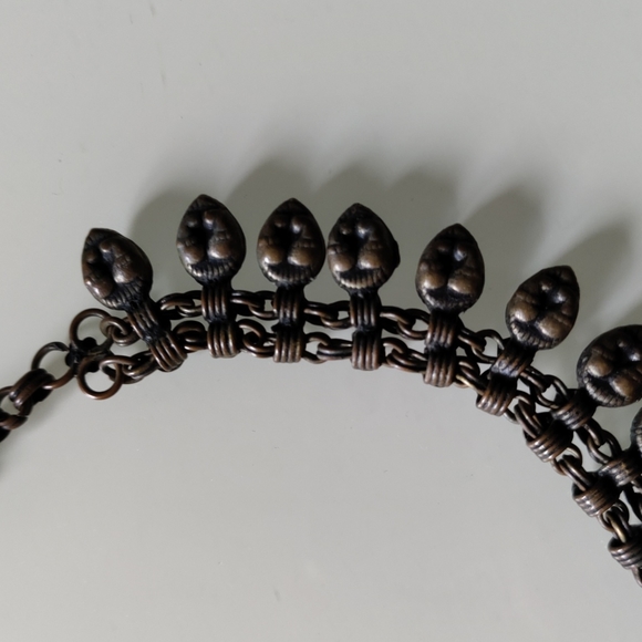 Neckpiece - Picture 3 of 3